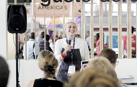 Laura Schälchli, ancienne élève de l’Uni de Pollenzo et créatrice de la Flor, chocolat «Bean to Bar» de haut vol, ici à Turin. (DR)